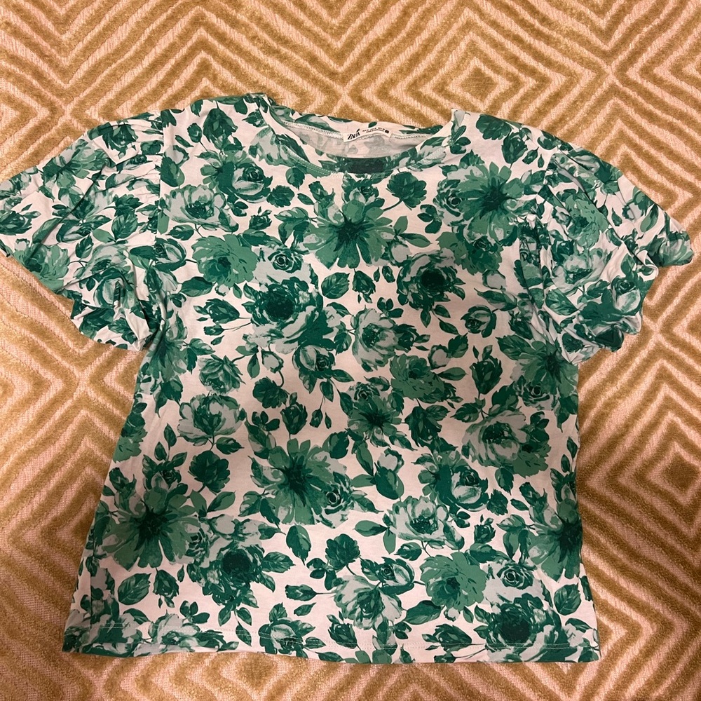 Zara Green Floral Short Sleeve Tee